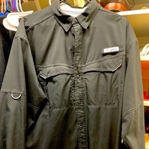 Moving SALE-$$$ Columbia PFG long sleeve